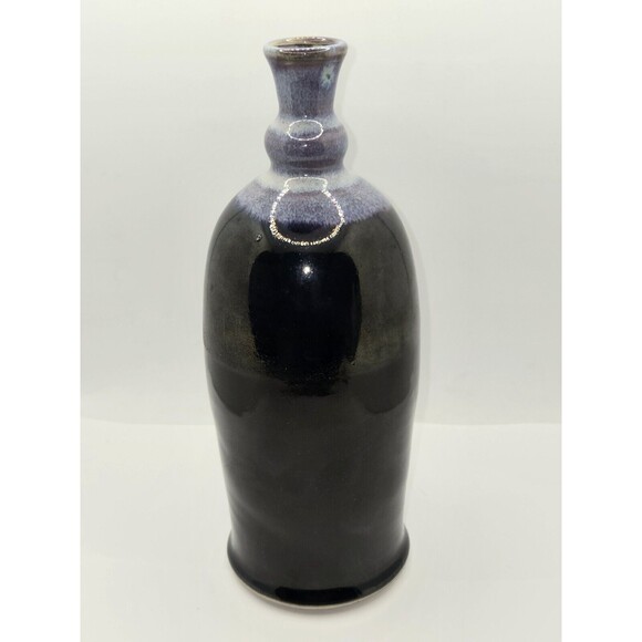 Ceramic Vessel in Variants of Blue to Top Vase Gorgeous - Picture 6 of 10